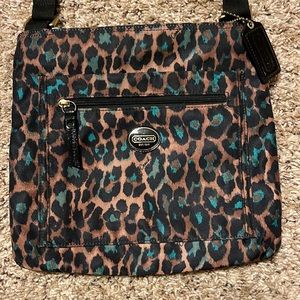 Authentic Coach Crossbody!